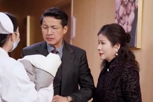 CEO Daddy Spoils His Wife Sweetly Episode 1