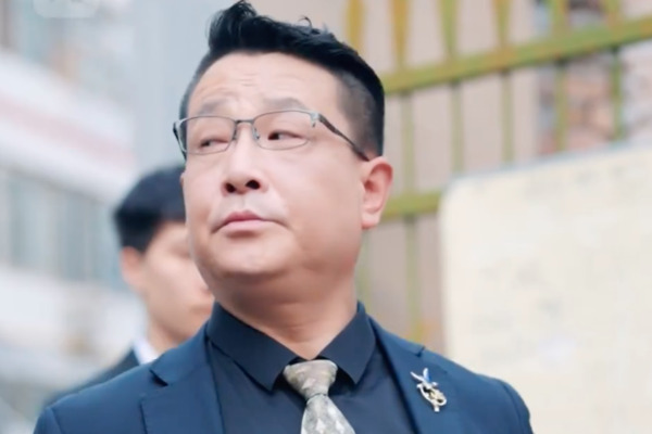 The Heiress’s Dilemma Supporting Actor