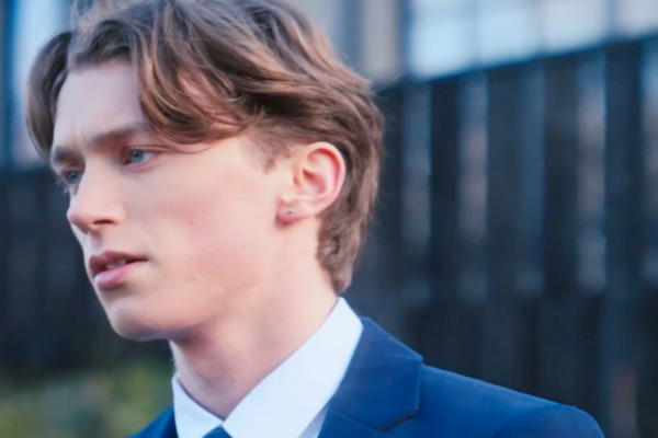Wake Me Up My First Love Lead Actor