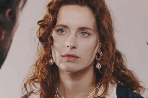 Finding Love After I Die Actress