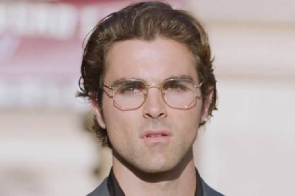 Reborn To Love Mr. Right Cast Hayden Sean