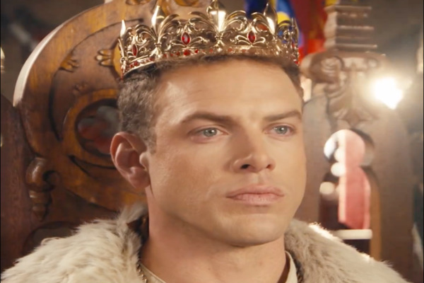 The Seamstress Is The Duchess Male Lead