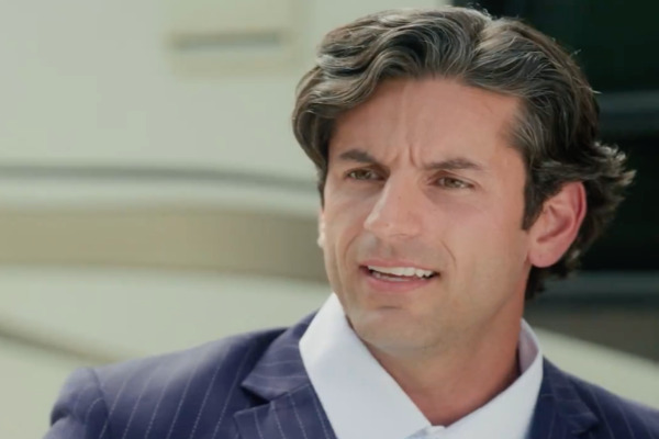 The Billionaire Female CEO From The Trailer Park Lead Actor