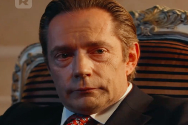 How To Trap President’s Son Supporting Actor
