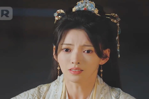 The Throne’s Forbidden Love Female Lead