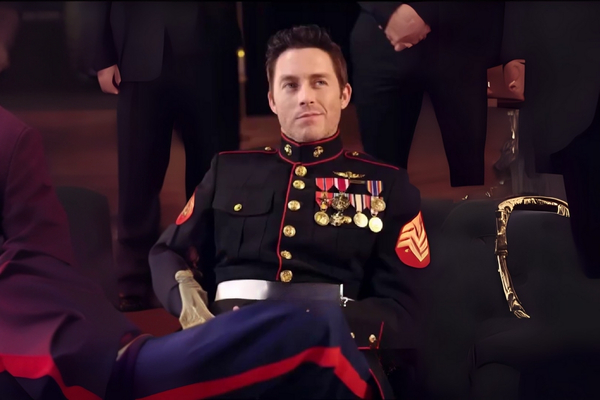 Money, Robots, and a Happy 4th of July Watch Online