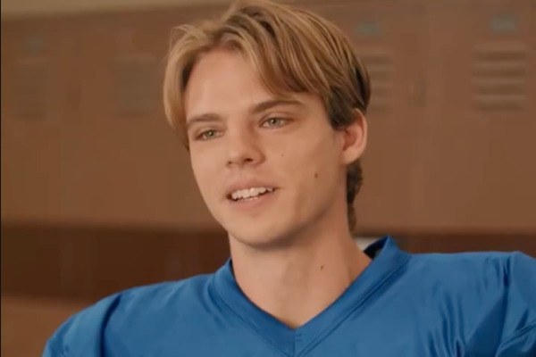 The Lost Quarterback Returns Lead Actor