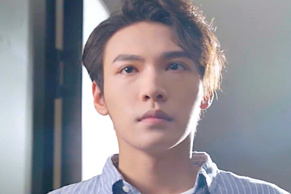 Where The Light Enters Second Male Lead