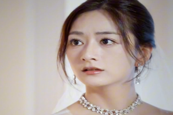 Awakened Bride Lead Actress