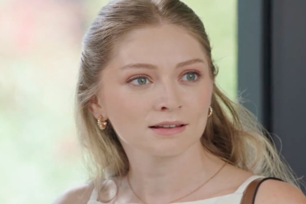 Miss You After Goodbye Female Lead