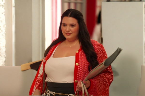 Queen B Strikes Back