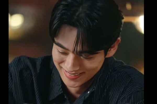 Love in My Hands story