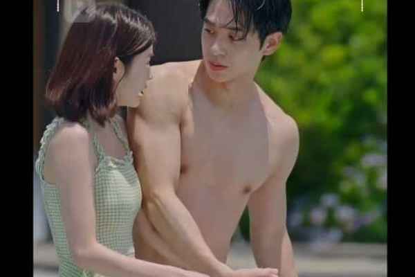 Love in My Hands full movie