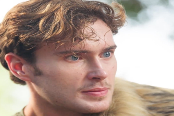 Betrayed Alpha Queen Rises From The Ashes Lead Actor