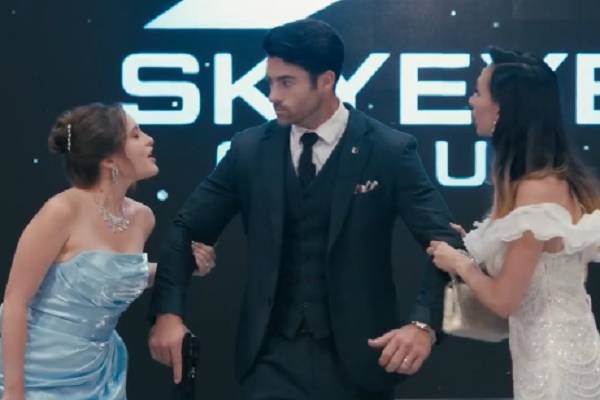 Daddy’s Got Girls And Guns Story Review