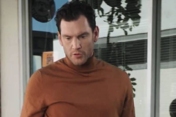 Seducing Mr. Larsen Ending