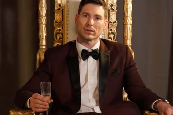 Step Aside i'm the king of capital youtube