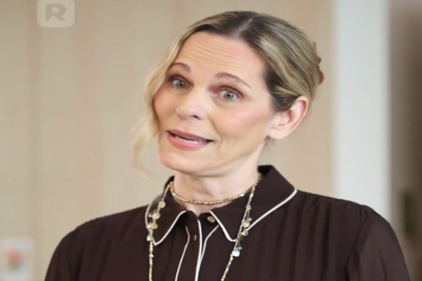 Tell Me Not To Love You Supporting Actress