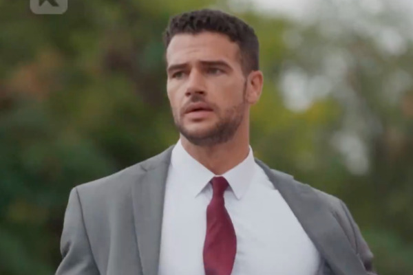 The Art Of Letting Go Lead Actor