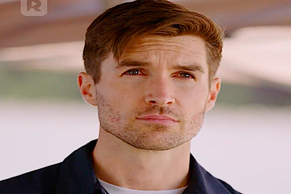 American Sniper: The Last Round Lead Actor