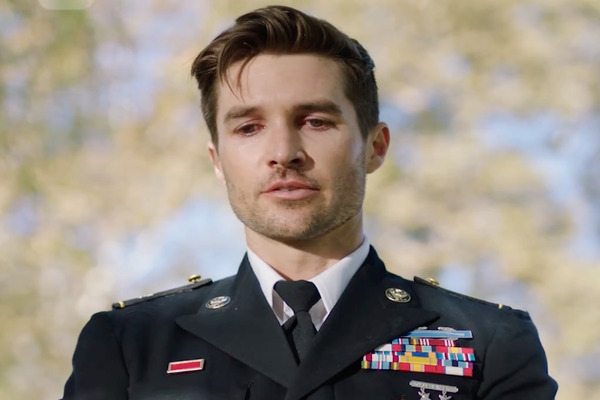 American Sniper: The Last Round Lead Actor