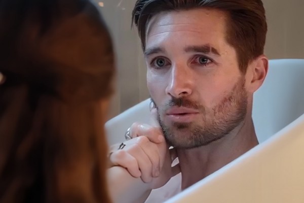 Love Is a Dangerous Dance cast