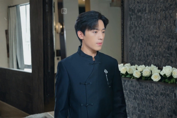 The Man Who Lost Everything Until She Chose Him