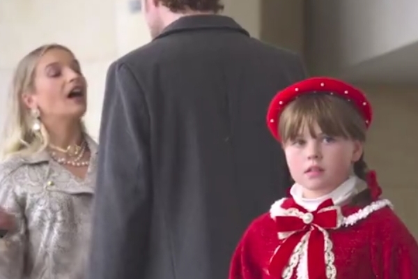 Operation Christmas Trap episode 12