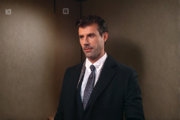 Seducing Mr Larsen Actor