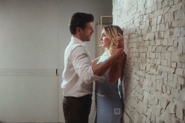 Seducing Mr Larsen Movie