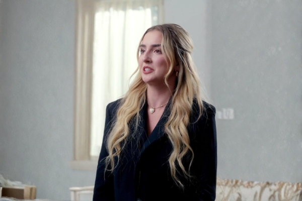 Seducing Mr Larsen Actress