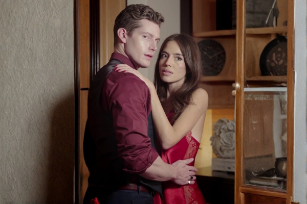 Vivienne Cross and Damien Vale Your Husband is Mine