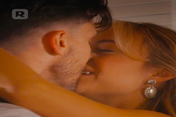 CEO and The Country Girl Highlights