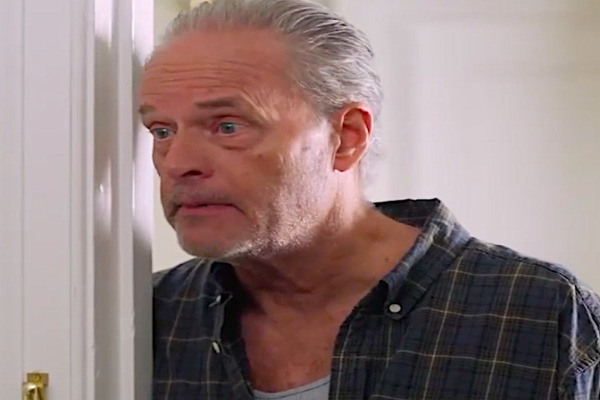 I Hate Him Yet My Heart Beats Only For Him Character