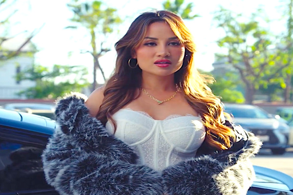 My Sister Is The Warlord Queen Female Antagonist