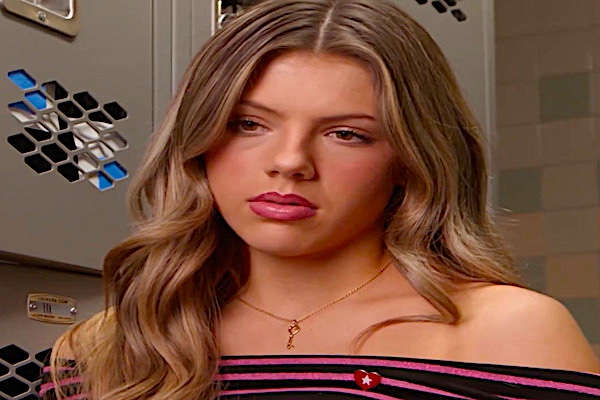 Sisterhood Of Lies Pledge For Revenge Female Antagonist