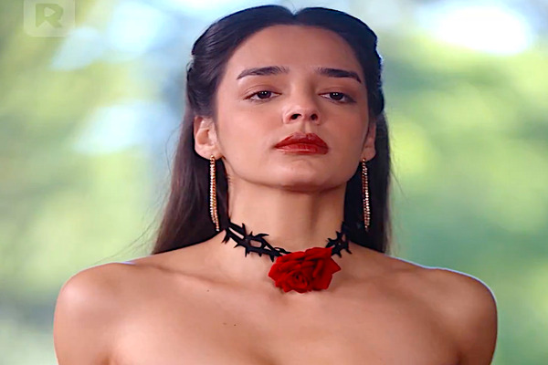 In The Palm Of His Hand Lead Actress