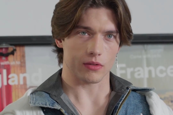 kissed by claw and fang explained