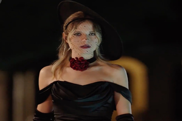 
The Hitwoman Lead Actress
