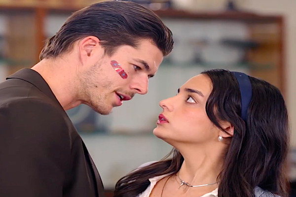 In The Palm Of His Hand Plot