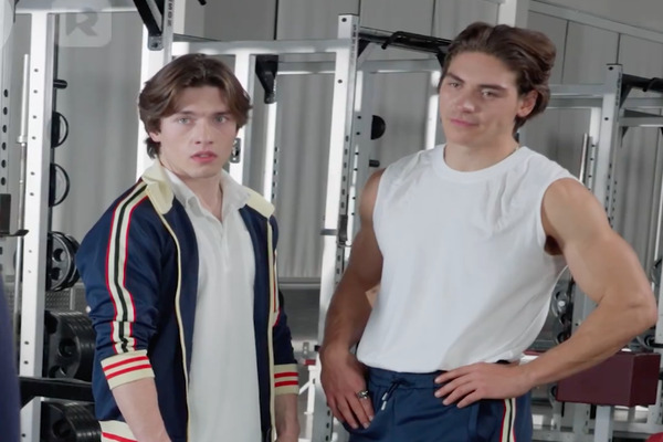 Kissed By Claw and Fang Plot