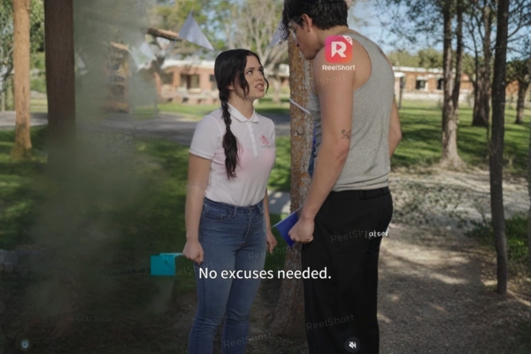 Hate Offline Heat Online Game on ReelShort