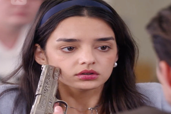 Ex-Mob Boss Wants Me For His Bride Lead Actress