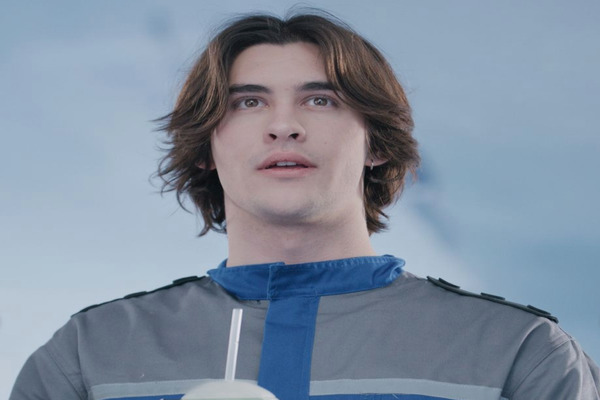 Family By Love Or By Blood Lead Actor