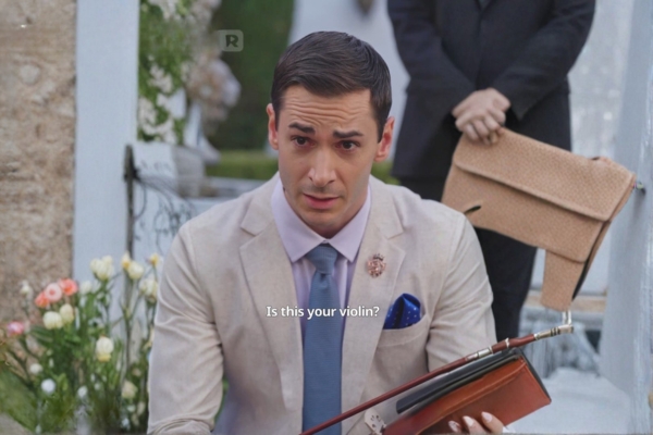 When Love’s Sorrow Plays Again Cast