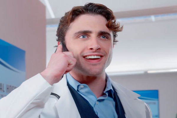 After Divorce I’m Spoiled By Three Brothers Supporting Cast