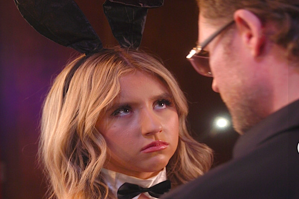 All’s Fairway In Love At The Country Club Plot