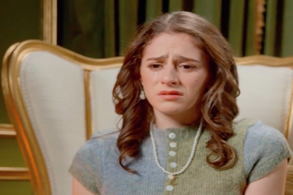 After Divorce, I’m Spoiled By Three Brothers Lead Actress