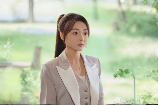 Divorce Lawyer Married By Mistake Full Movie