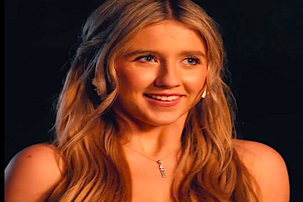 Pucked In The Friend Zone Lead Actress